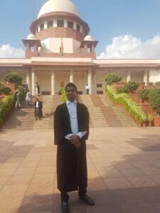 naveen-Arya-lawyer