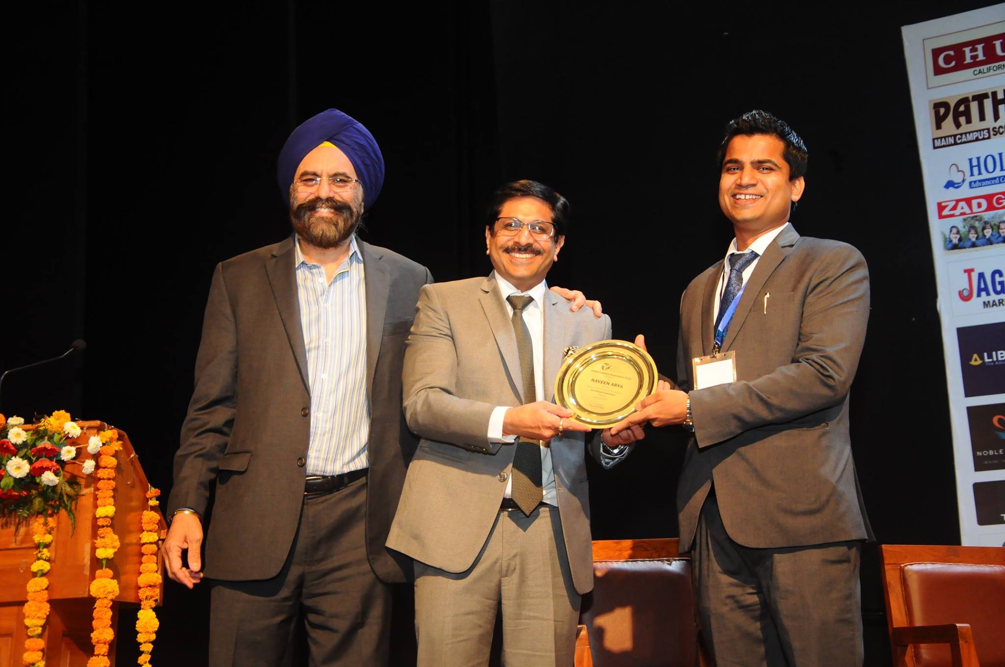 Portrait of Advocate Naveen Arya